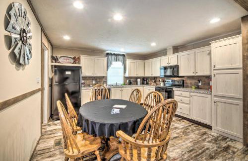 Cozy Hardin Retreat with Lake Kentucky View! - Foto 7