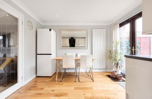 Quaint house - PARKING GARDEN - Foto 9