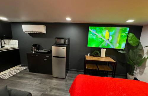 New Tiny Home Uptown Phoenix (Unit E) - Foto 9