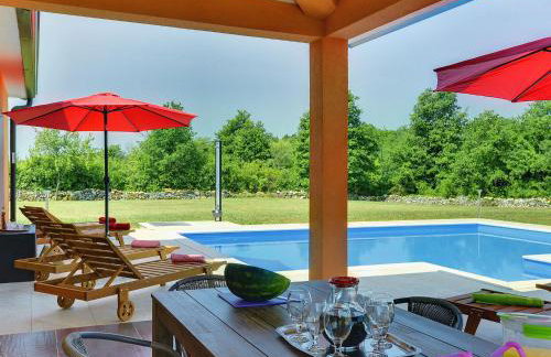 Villa in Pazin with Private Pool - Foto 7
