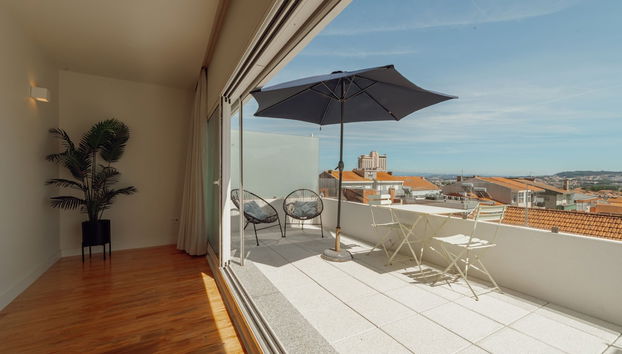 Porto Panoramic Views With Terrace by Vacationy - Foto 2, Habitación