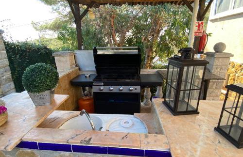 Villa Sitges Ilusión 15 minutes by car from Sitges Sleeps 16 people XXL swimming pool - Foto 18