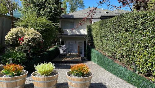 Montlake Apartments - Arboretum, UW, Husky Stadium - Foto 4, Garden, Garden view