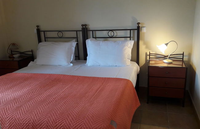 Villa Moschona - Photo 18