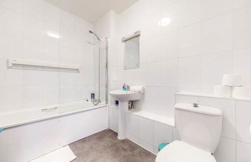 Modern 2Bed - 5min to Highbury & Islington Station - Foto 9