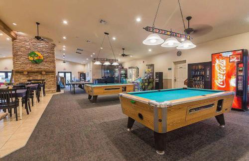 Retreat @ the Hills w/ Pets and Game Room - Foto 42