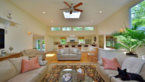 Incredible Villa Rental with a Hot Tub, a Swimming Pool, and Tennis Courts in the Hamptons, New York - Foto 2