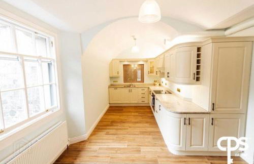 Bastian Gate Gosford Castle - Foto 32