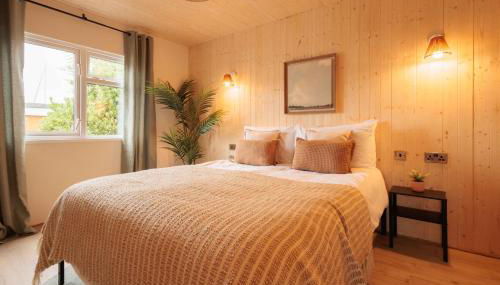 Sunset Lodge, River View & Log Burner - Foto 4