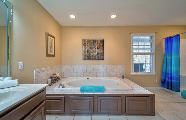 Sunset View 3 BDR Close to Downtown! - Photo 23