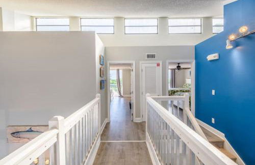 St Thomas - Waterfront Penthouse sleeps 16 w Pool & Boat Dock - Foto 23