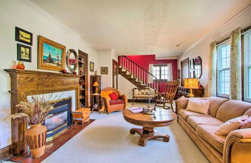 Elegant Home with Deck, 5 Blocks to Mayo Clinic - Foto 6