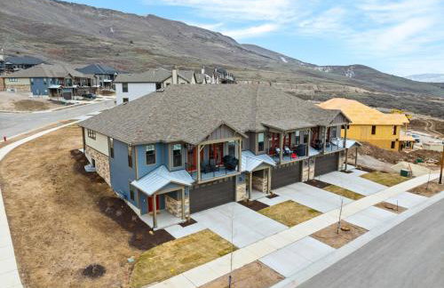 BRAND NEW Scenic Luxury Mountain Retreat - Foto 57