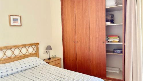 NEW! Apartamento con piscina y balcón a 2 minutos de la playa. WI-FI - Foto 4, wardrobe