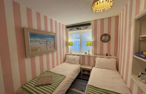 Sea views at Quay Rocks - Photo 9