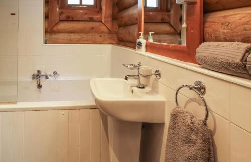 Brynallt Country Park - Foto 17