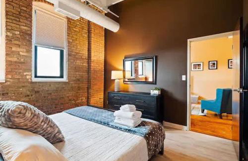 Lakefront Loft - Walk 2 First Energy x Progressive - Foto 5