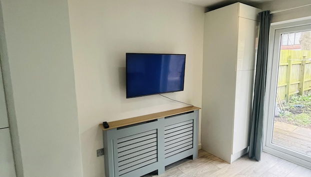 Immaculate 2-bed Apartment in London - Foto 5, Zona de estar