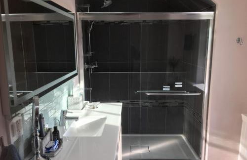 Privacy, entertainment, comfort galore 2 BR LR 1BA Home Theater, Pool Table - Foto 13