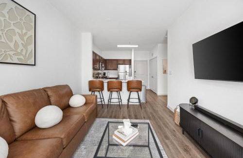 Softly Styled 1 King Sofa Bed Haven Frisco, TX - Foto 13