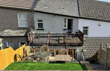3 bed home in Tonypandy with Balcony View Room - Foto 34