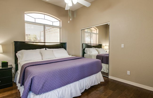 Fabulous 4-bdrm W/breathtaking Views & Pool! - Foto 7