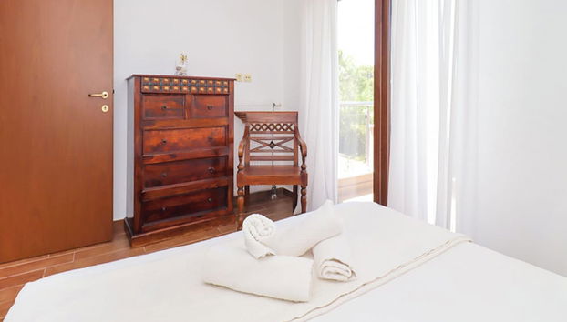 Stylish Maisonette With 3 Bedrooms in Vourvourou, Greece - Foto 4, Quarto