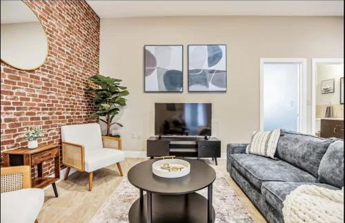 Luxury 3 Bedroom - Perfect Center City Location - Foto 45