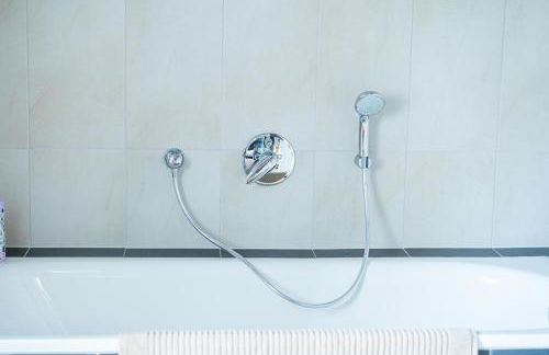 FullHouse - Halle - R17 - 111sqm Loft - 8 Beds for 10 guests - Foto 41