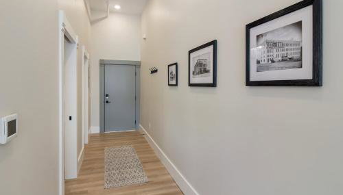 Golden Lofts Unit 1 Downtown Traverse City 1BD 1BA - Foto 5