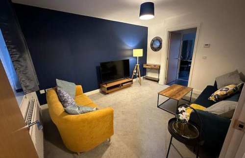 Homely 3-Bed Retreat Convenient Parking - Foto 9