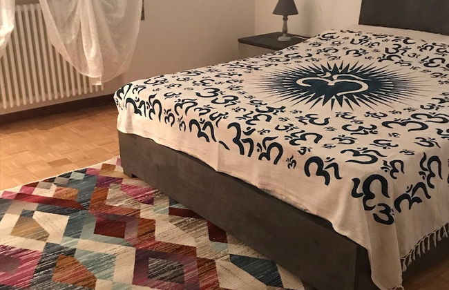 Emilio's House Located in a Quite and Residential Area - Photo 3