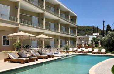 Helen Hotel - Photo 1