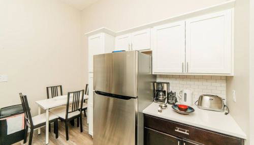 Studio Suite - No Steps - Walkable & Free Parking - Foto 4, stove, dishwasher, pet friendly, toaster