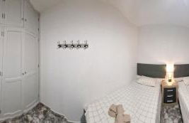 Blue House - Photo 27