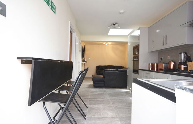 London Luxury 7 Bedroom Holiday Let - Foto 38