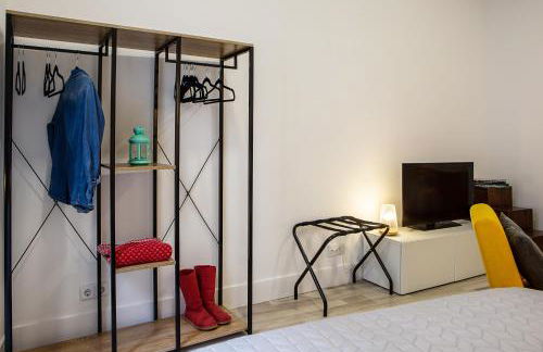 Calle Huertas Coqueto by RegalateMadrid - Photo 9