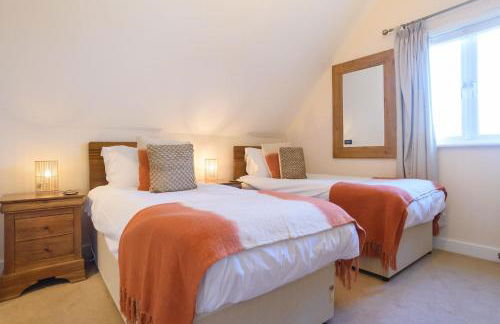 Trewhiddle Retreat V7 by Together Travel - Luxury 3-Bedroom Villa - Foto 32