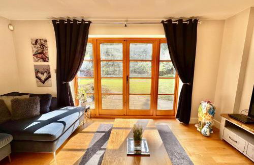 Serene Retreat - Hot Tub - Pool Table - Close to New Forest and Bournemouth Beach - Sleeps 12 - Foto 26