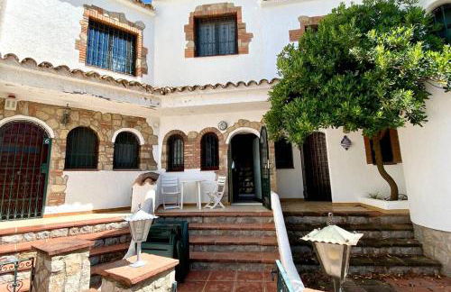 Casa de Mont-roig delante de la playa - Foto 17