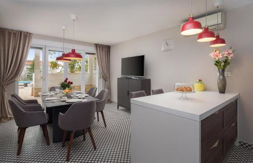 Villa MATER - luxuriously equipped villa with a 15m long swimming pool - Photo 21