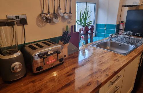 Traditional 19th Century Slate Miners Cottage - Foto 4