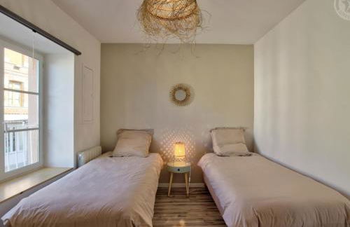 Confort moderne dans un gîte historique à Saint-Galmier - FR-1-496-276 - Foto 10