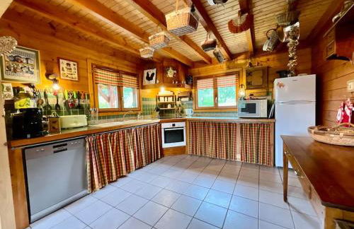 Chalet Le Chappoix - SPA, terrasse et grand jardin - Foto 9