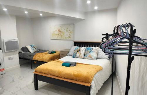 Modern 3-bed Serviced Appartement - Milnsbridge - Foto 8