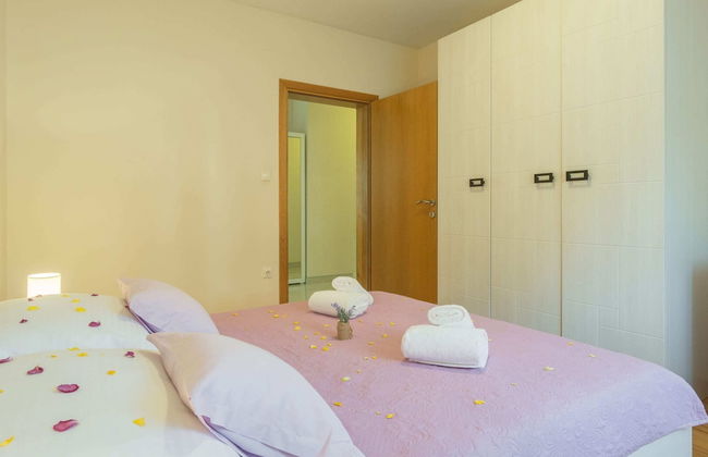 Beautiful Villa in Lisicic With Private Pool - Foto 10