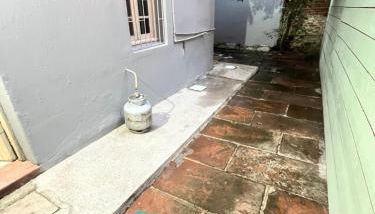 Apartamento central com pátio, 1 quadra do calçadão - Foto 5