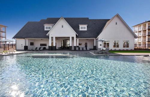 Landing Amazing 3BD Pool Yoga Studio - Photo 26