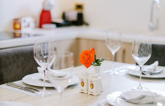 The Three Graces - Photo 17