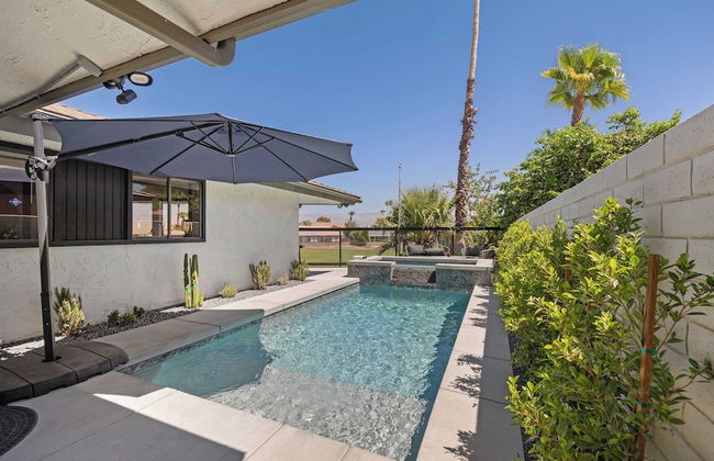 Golf Course-front Views, Pool+hot Tub, Patio Modern Edgy House by Avantstay - Foto 23